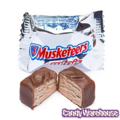 3 Musketeers Minis Candy: 8.4-Ounce Bag -Candy World Shop 3 musketeers minis candy 8 4 ounce bag candy warehouse 3 8cc553e8 7041 4130 aead 9fffa083f87b