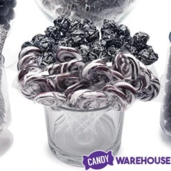 Candy World Shop -Candy World Shop black candy bar table assortment candy warehouse 2