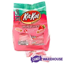 Kit Kat Miniatures Candy - Strawberry: 10-Ounce Bag -Candy World Shop kit kat miniatures candy strawberry 10 ounce bag candy warehouse 4