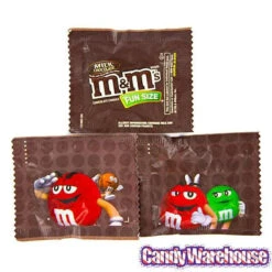 M&M's Candy Fun Size Packs - Milk Chocolate: 5LB Bag -Candy World Shop mandm s candy fun size packs milk chocolate 5lb bag candy warehouse 3 00aa1d7e cd36 4067 b7be e7cd61f154a9