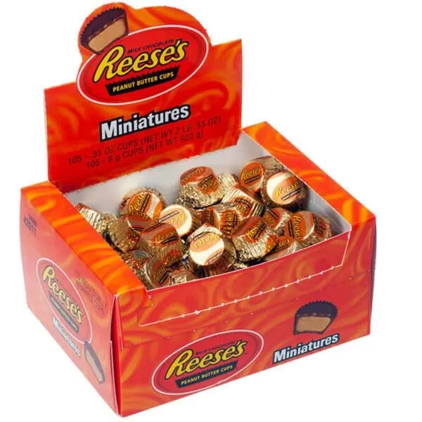 Reese's Peanut Butter Cups Miniatures: 105-Piece Box 3 Reese's Peanut Butter Cups Miniatures: 105-Piece Box